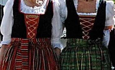 Kapruner Festtagsdirndl