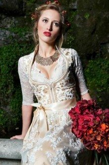 Alpenherz Dirndl Viktoria