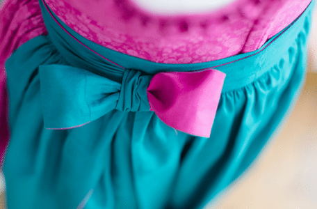 Dirndlschleife Binden Trick