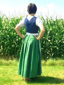 Behamberger Tracht Rückenansicht