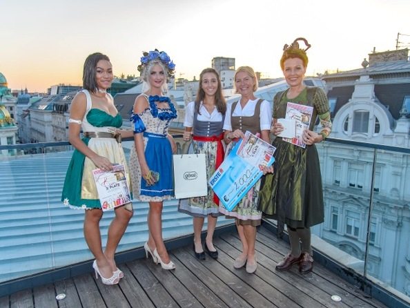 Die ersten drei Plätze des 2. Trachtenawards