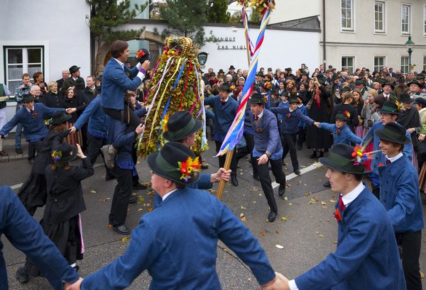 Perchtoldsdorfer Hütereinzug 2016