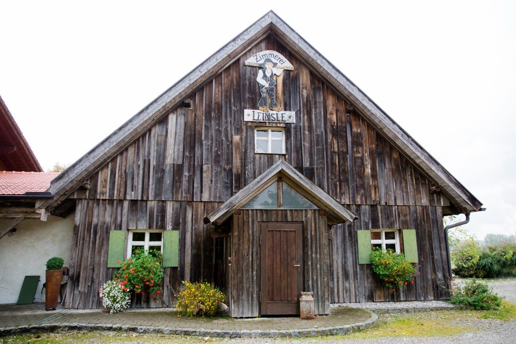 Location Shooting Trachtenhochzeit Rustikale Eleganz