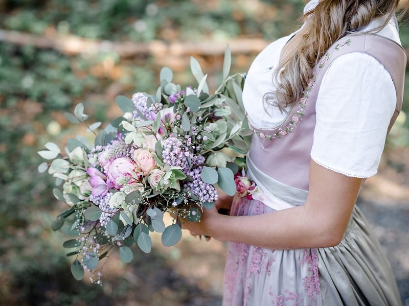 Brautstrauß Trachtenhochzeit Oberstorf